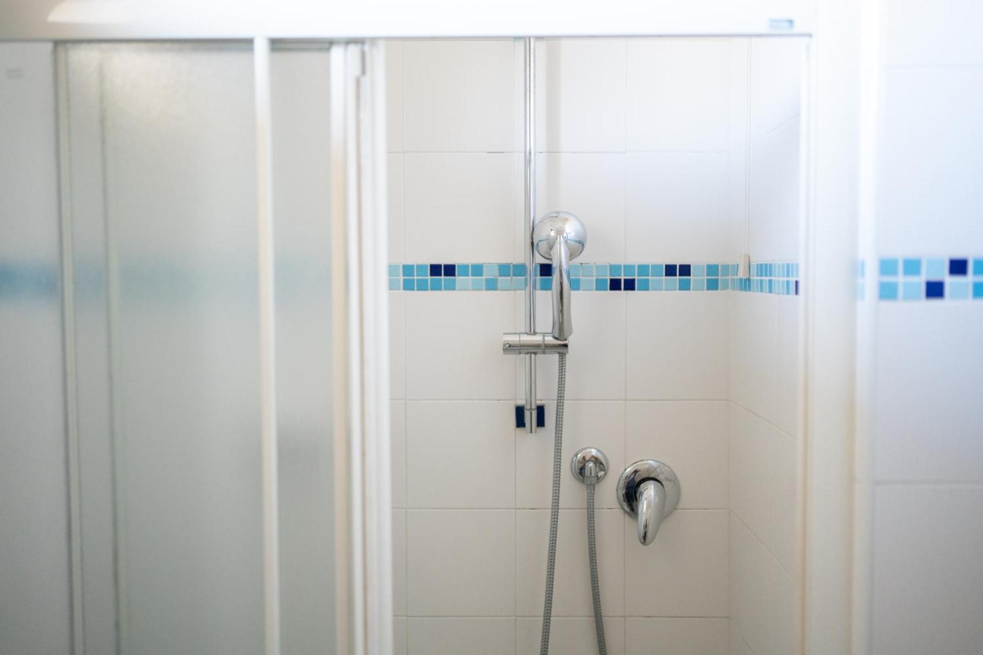 Hotel Petite Fleur Alba Adriatica Eksteriør billede